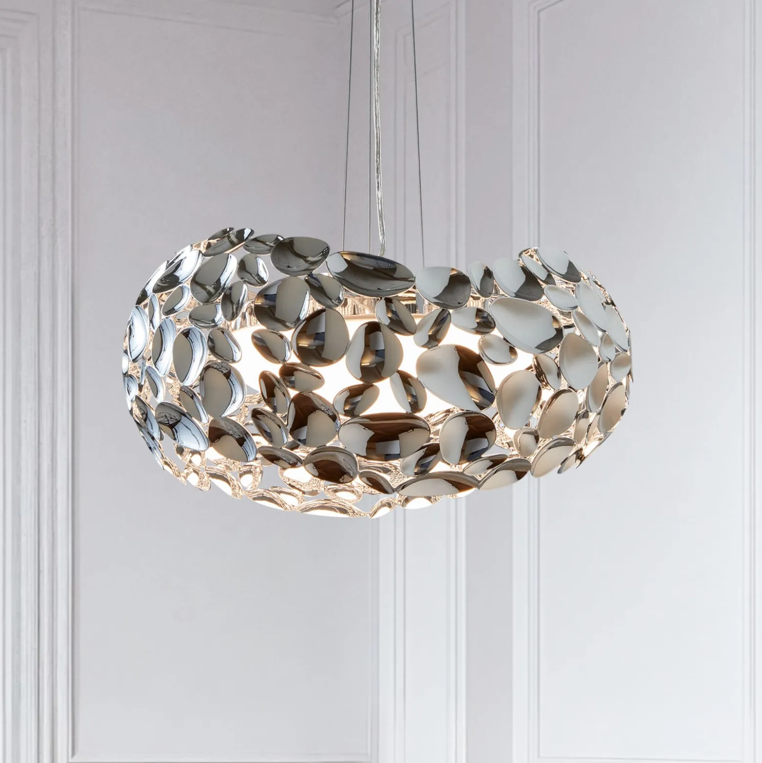 LED-riippuvalaisin Narisa 47 cm kiiltävä kromi