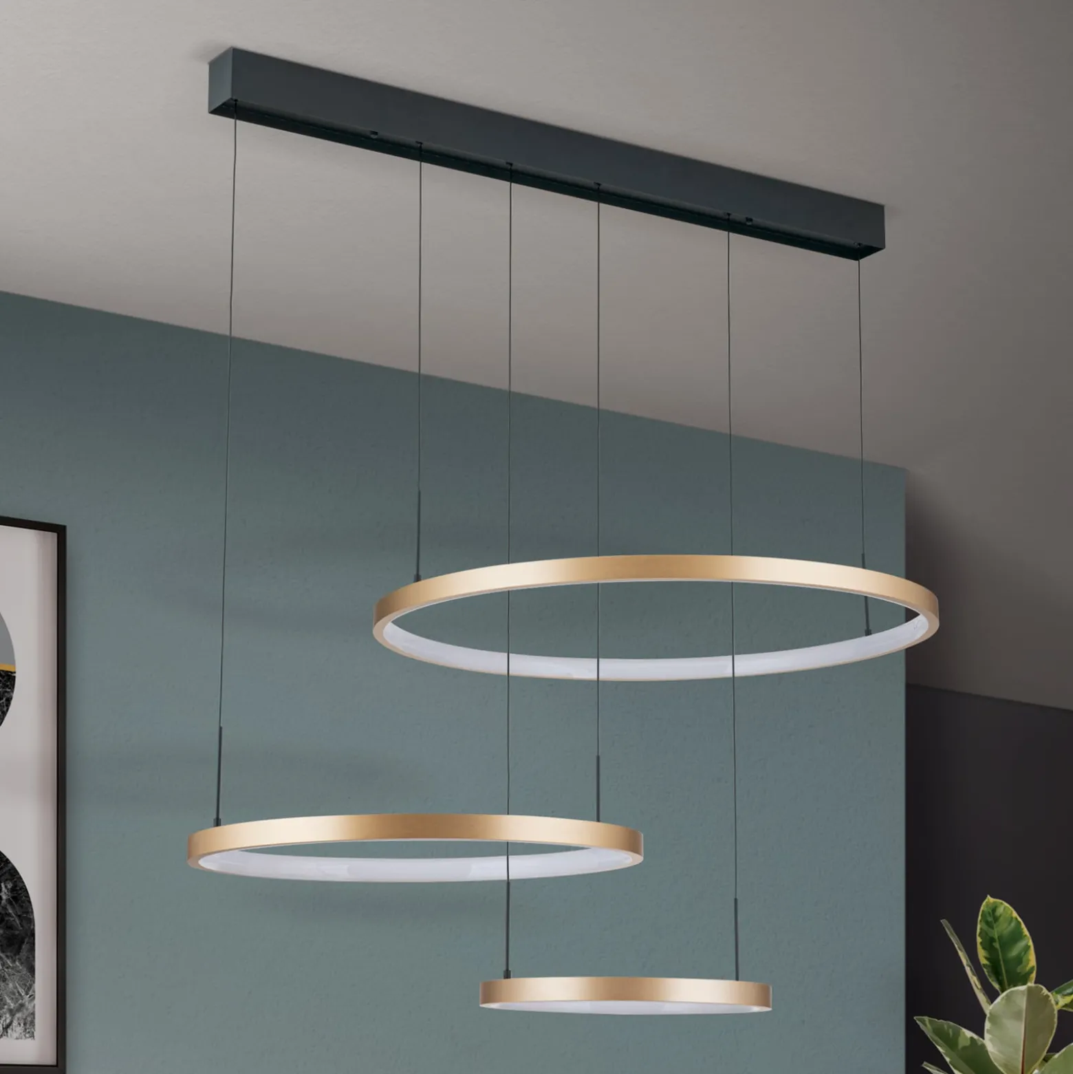 LED-riippuvalaisin Sphere 3-lamppuinen musta/kulta