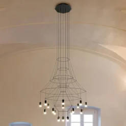 LED-riippuvalaisin Vibia Wireflow, musta, 279 cm
