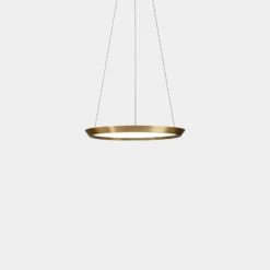 LEDS-C4 Saturn -LED-riippuvalo, messinki, Ø 60 cm