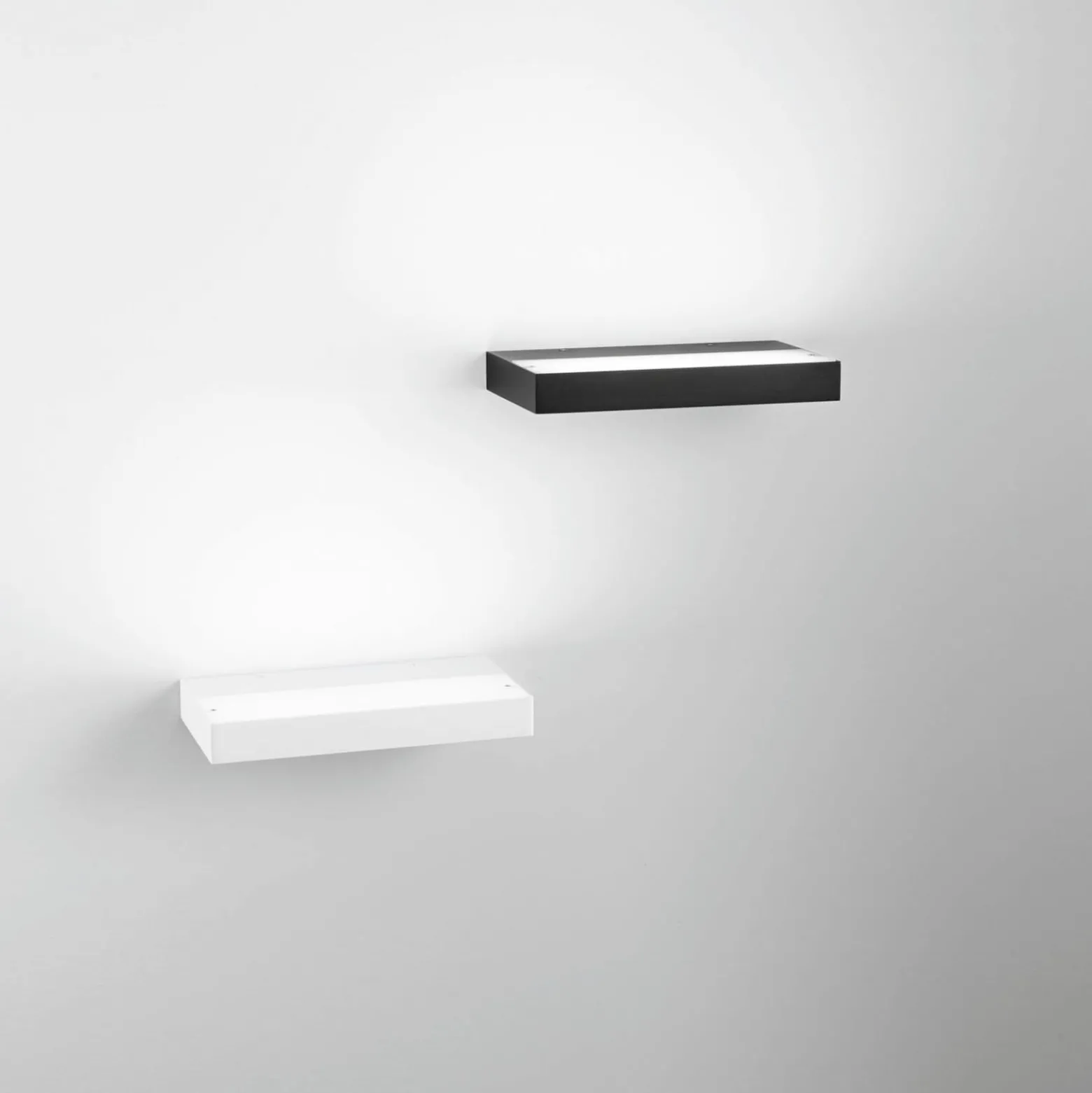 LED-seinävalaisin Guia, musta, metalli, leveys 24 cm