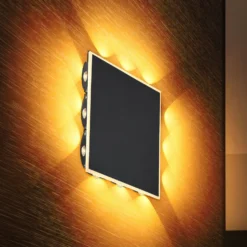 LED-seinävalaisin Saidy, leveys 22 cm, musta, metalli