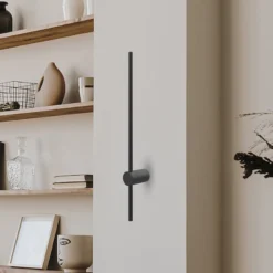 LED-seinävalaisin Swing, korkeus 90 cm, CCT, metalli, musta