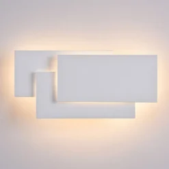 LED-seinävalaisin Trame, kulmikas