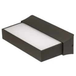 LED-ulkoseinälamppu Cuando liiketunnistimella