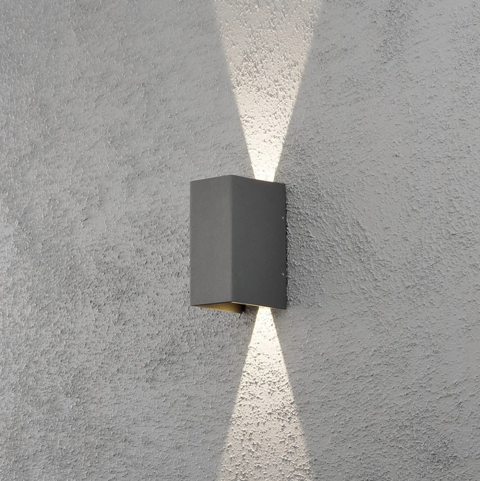 LED-ulkoseinävalaisin Cremona 8 cm, antrasiitti