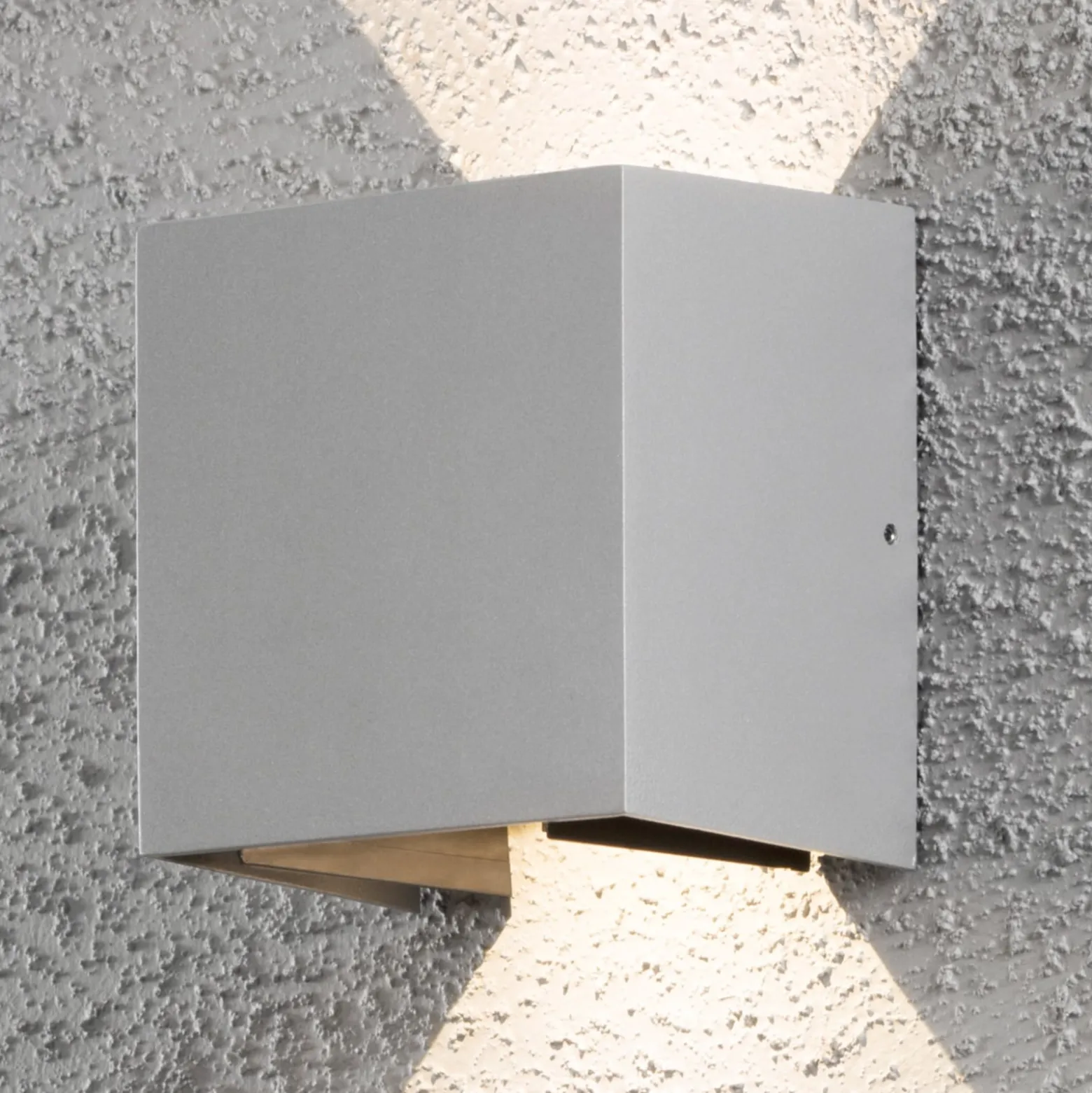 LED-ulkoseinävalaisin Cremona 13 cm harmaa