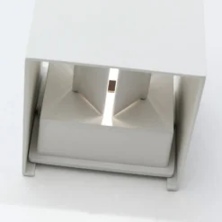 LED-ulkoseinävalaisin Cube, valkoinen, metalli, 10 cm, ylös/alas