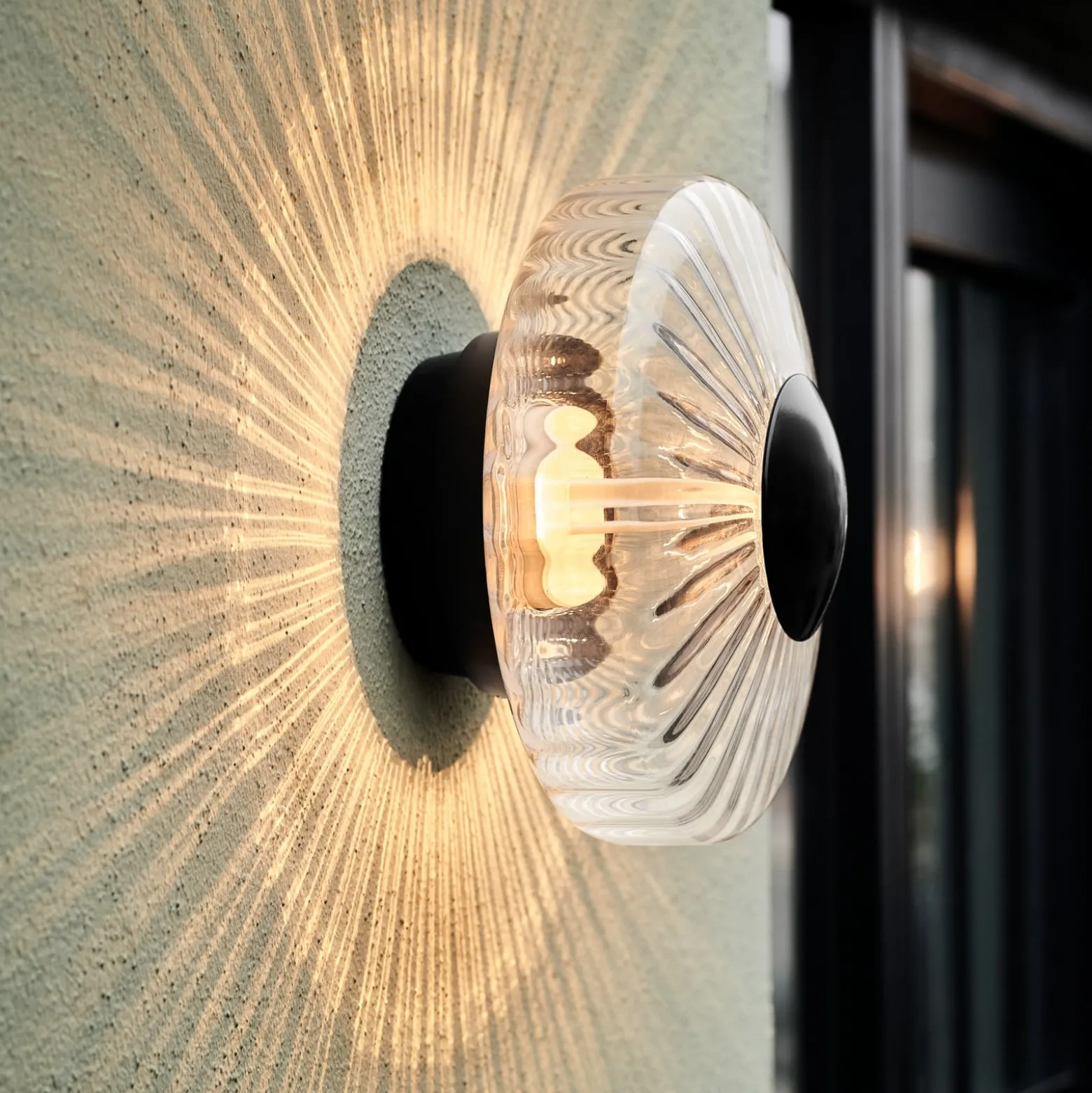 LED-ulkoseinävalaisin New Wave Optic, lasi, Ø 26 cm, IP65