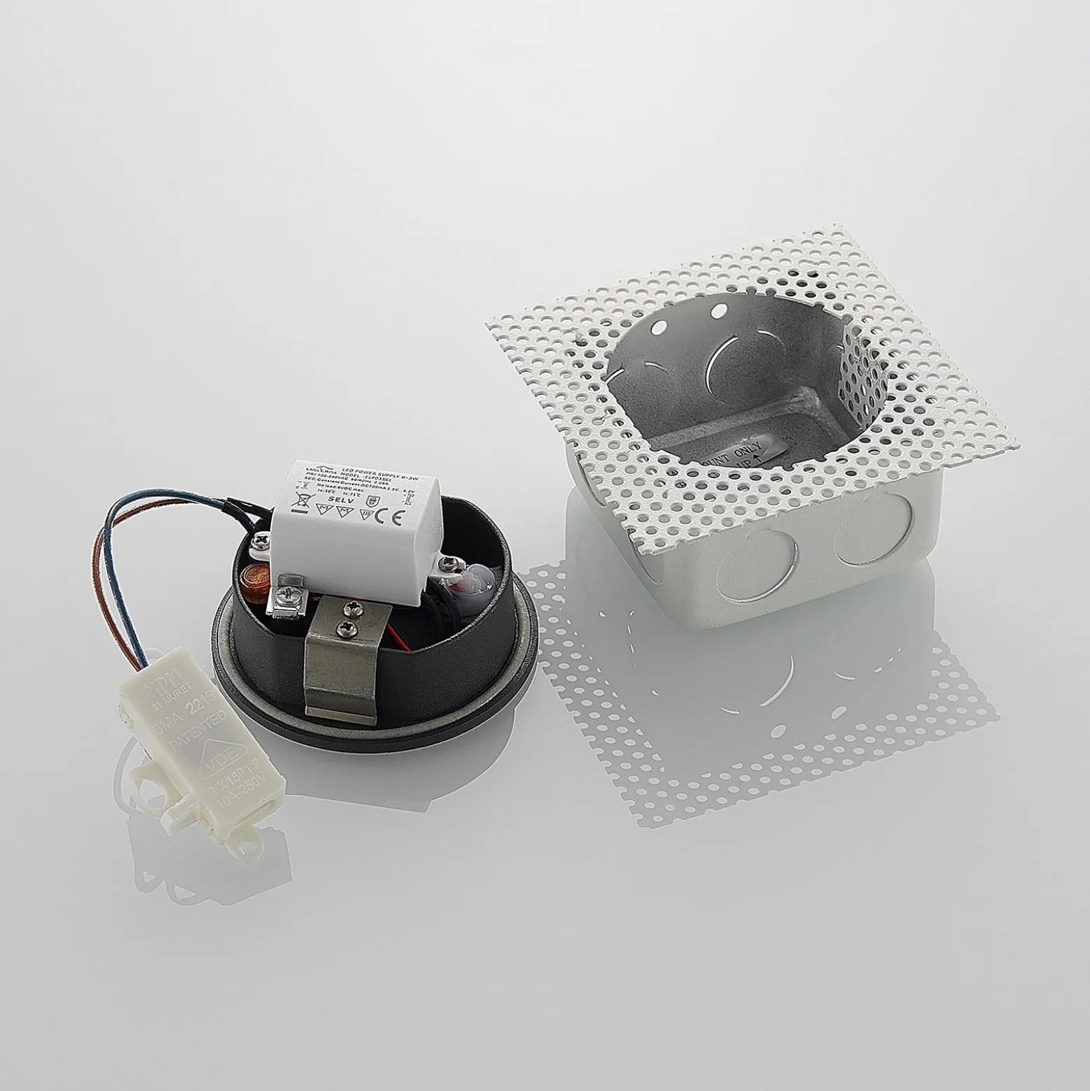 LED upotettava seinävalaisin Pordis, IP65, pyöreä