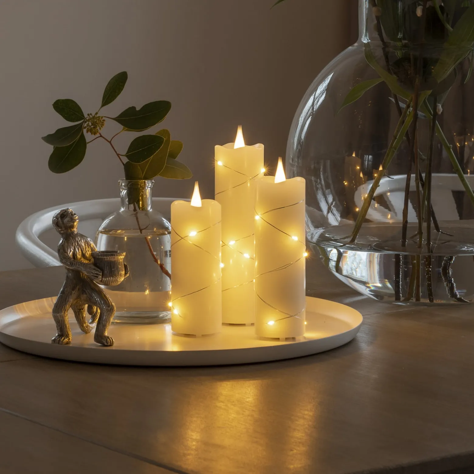 LED-vahakynttilä kermanvärinen valon väri meripihka 12,7 cm