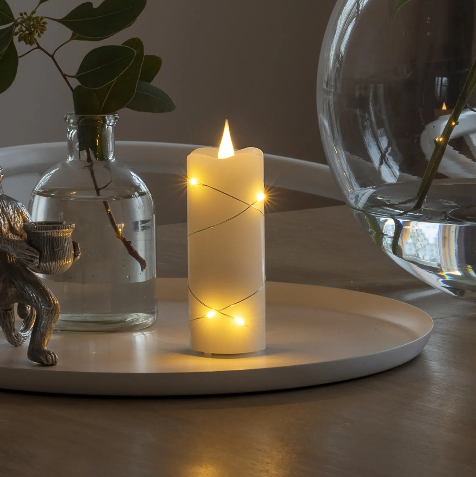 LED-vahakynttilä kermanvärinen valon väri meripihka 12,7 cm