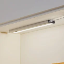 LEDVANCE Linear Flat-kaapinalusvalo 3000K, sensori
