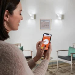 LEDVANCE SMART+ WiFi Orbis Wall Cross, 30 x 15 cm