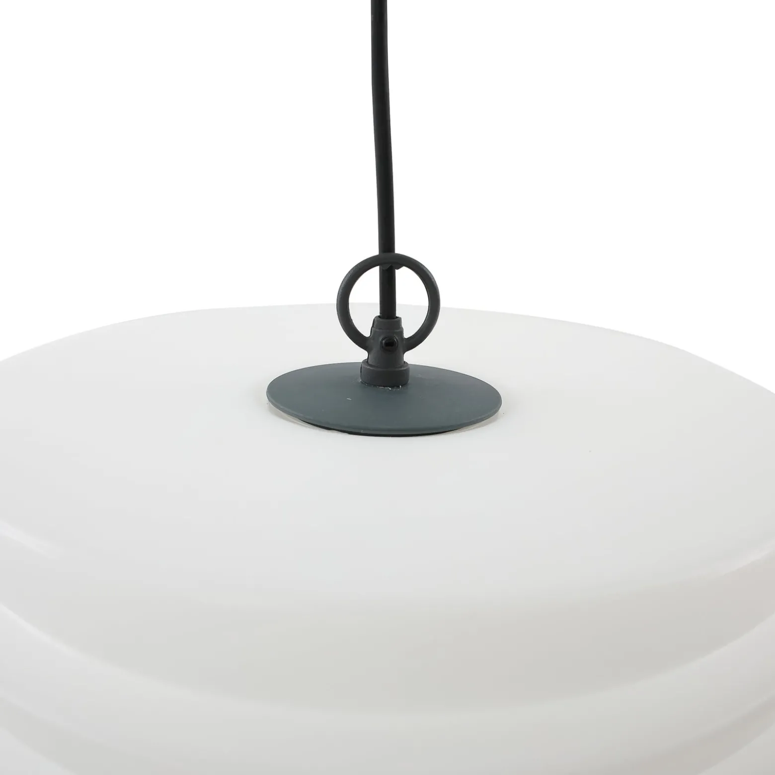Lindby Arona -ulkoriippuvalaisin Ø38 cm valkoinen