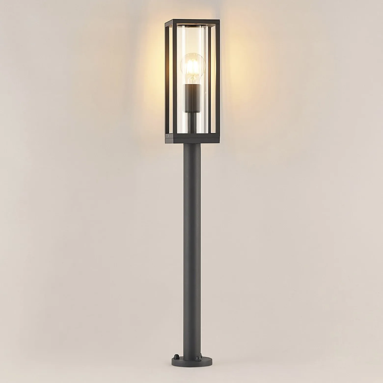 Lindby Giavanna polkuvalaisin, 80 cm, antrasiitti, IP44, E27