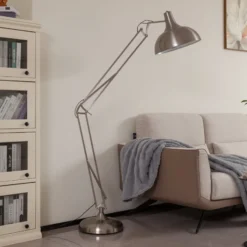 Lindby lattiavalaisin Leia, hopea, metalli, 180cm, käännettävä, E27