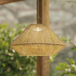 Lindby LED-aurinkokäyttöinen riippuvalaisin Austas, beige, Ø 50 cm, USB, IP54