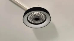 Lindby LED-kattotuuletin Mace, musta, hiljainen, Ø 47 cm