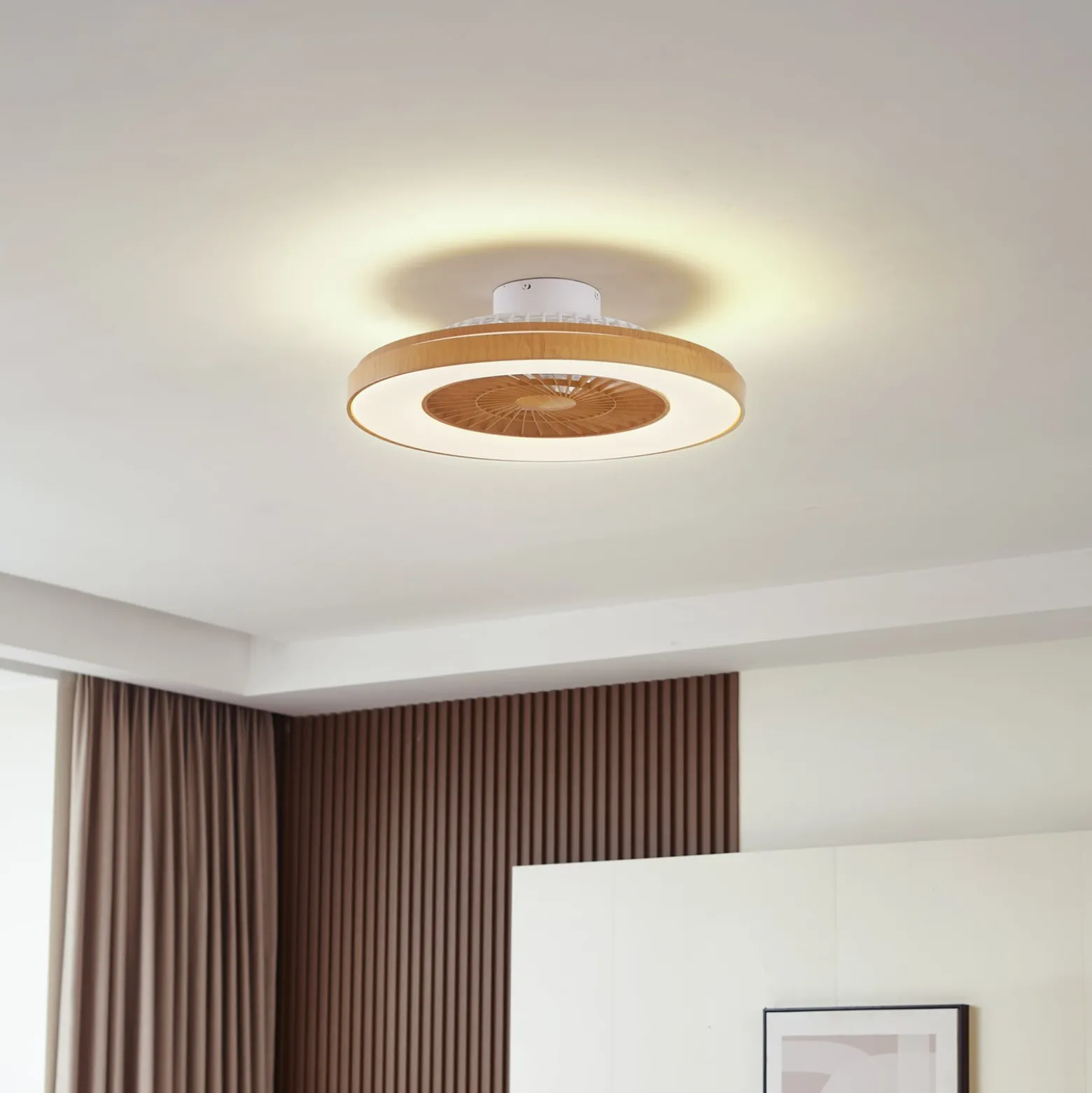 Lindby LED-kattotuuletin Teleo, Ø 58 cm, puunvärinen, CCT