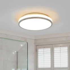 Lindby LED-kattovalaisin Lyss, Ø 34 cm, kromivärinen, IP44