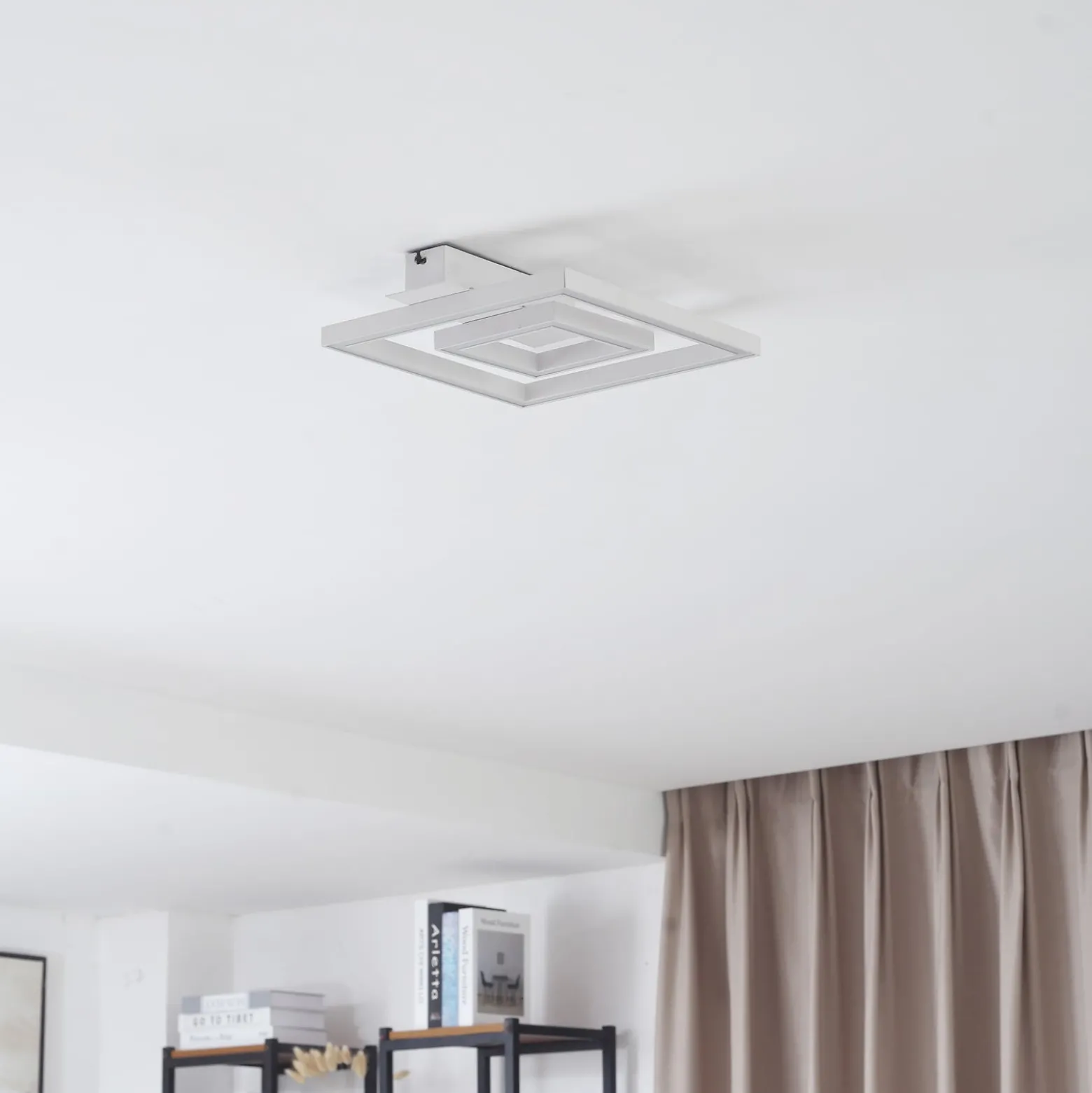 Lindby LED-kattovalaisin Madamo, valkoinen, 30 cm, 3000K
