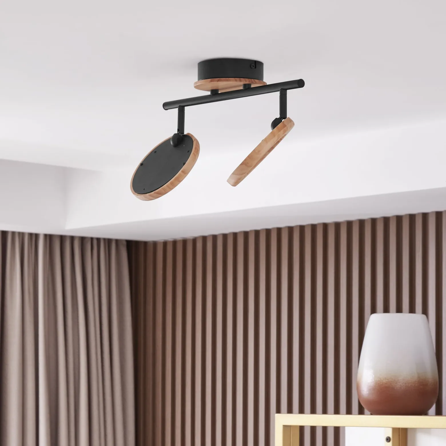 Lindby LED-kohdevalaisin Manel, puu, 37 cm pitkä, 2-valoinen
