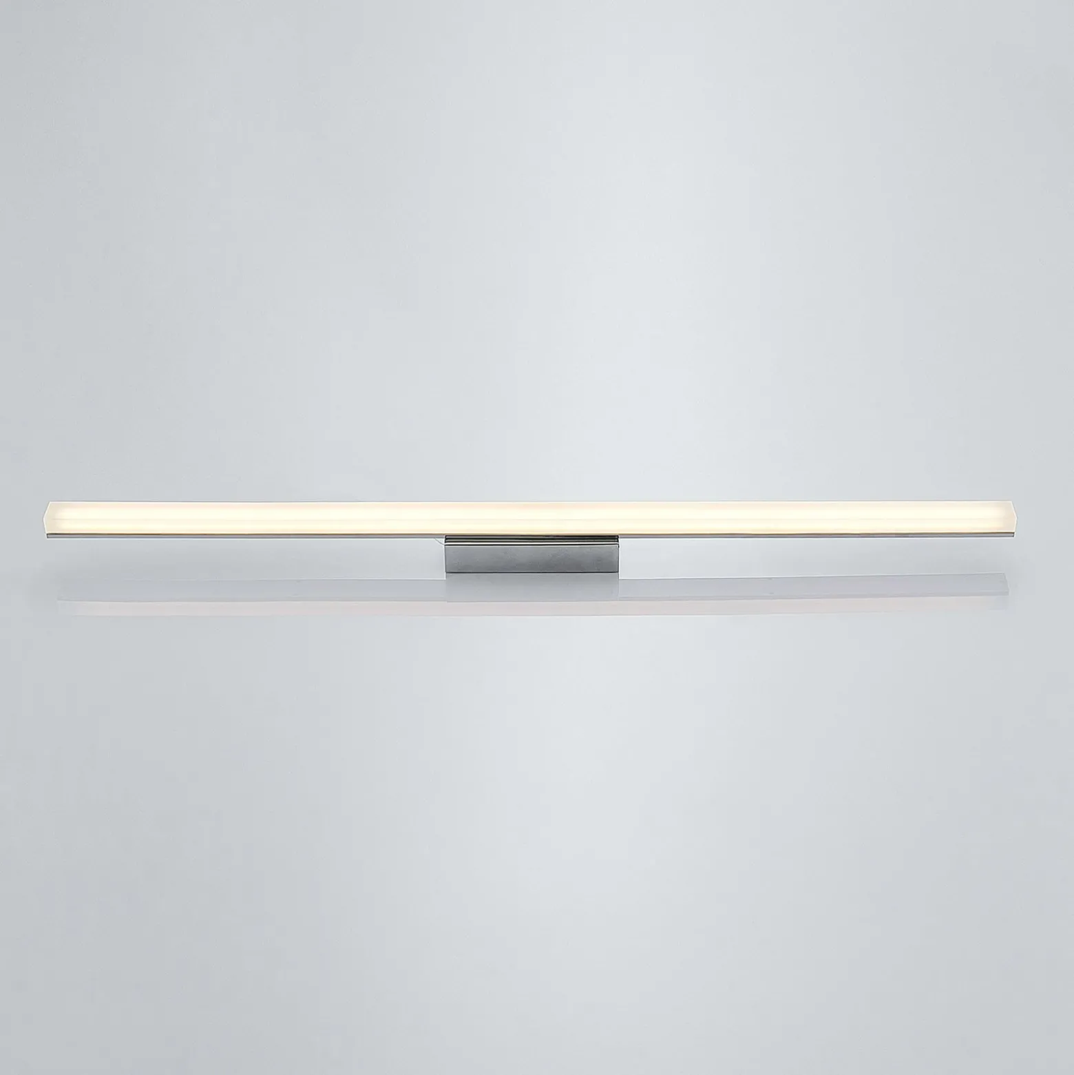 Lindby LED kylpyhuoneen kattovalaisin Levke, 100 cm, himmennettävä, IP44