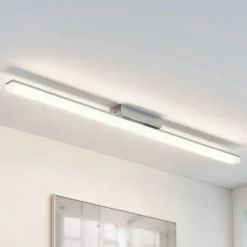 Lindby LED kylpyhuoneen kattovalaisin Levke, 100 cm, himmennettävä, IP44