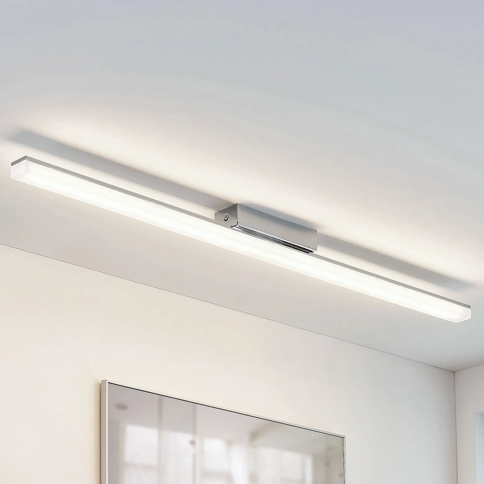 Lindby LED kylpyhuoneen kattovalaisin Levke, 100 cm, himmennettävä, IP44