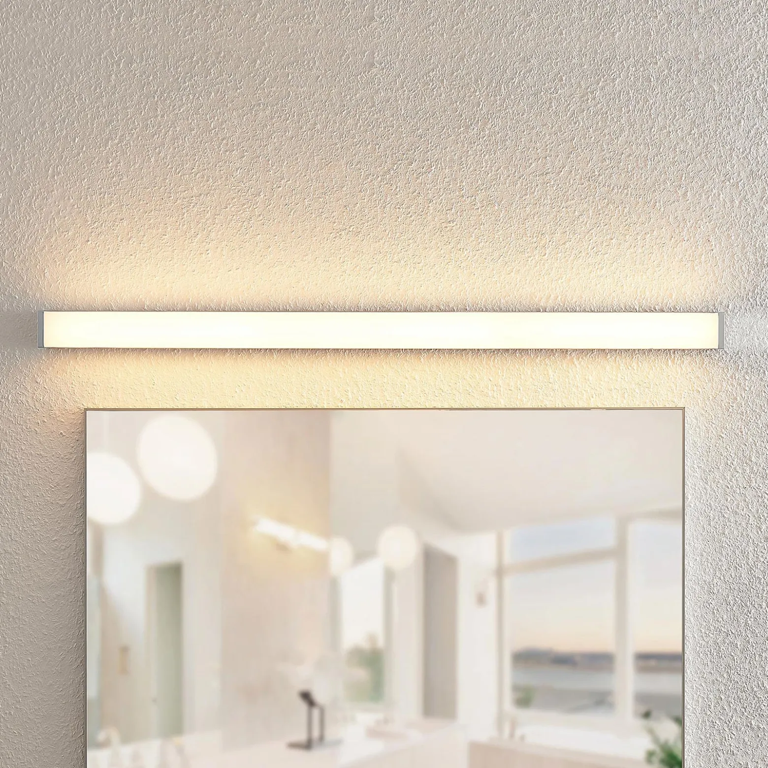 Lindby LED-kylpyhuonevalaisin Klea, 90 cm, kromi, metalli, IP 44