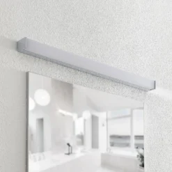 Lindby LED-kylpyhuonevalaisin Klea, 90 cm, kromi, metalli, IP 44