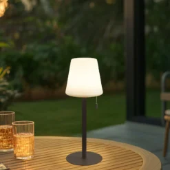 Lindby LED-ladattava valaisin Azalea, valkoinen/ruskea, 45 cm, CCT, IP44