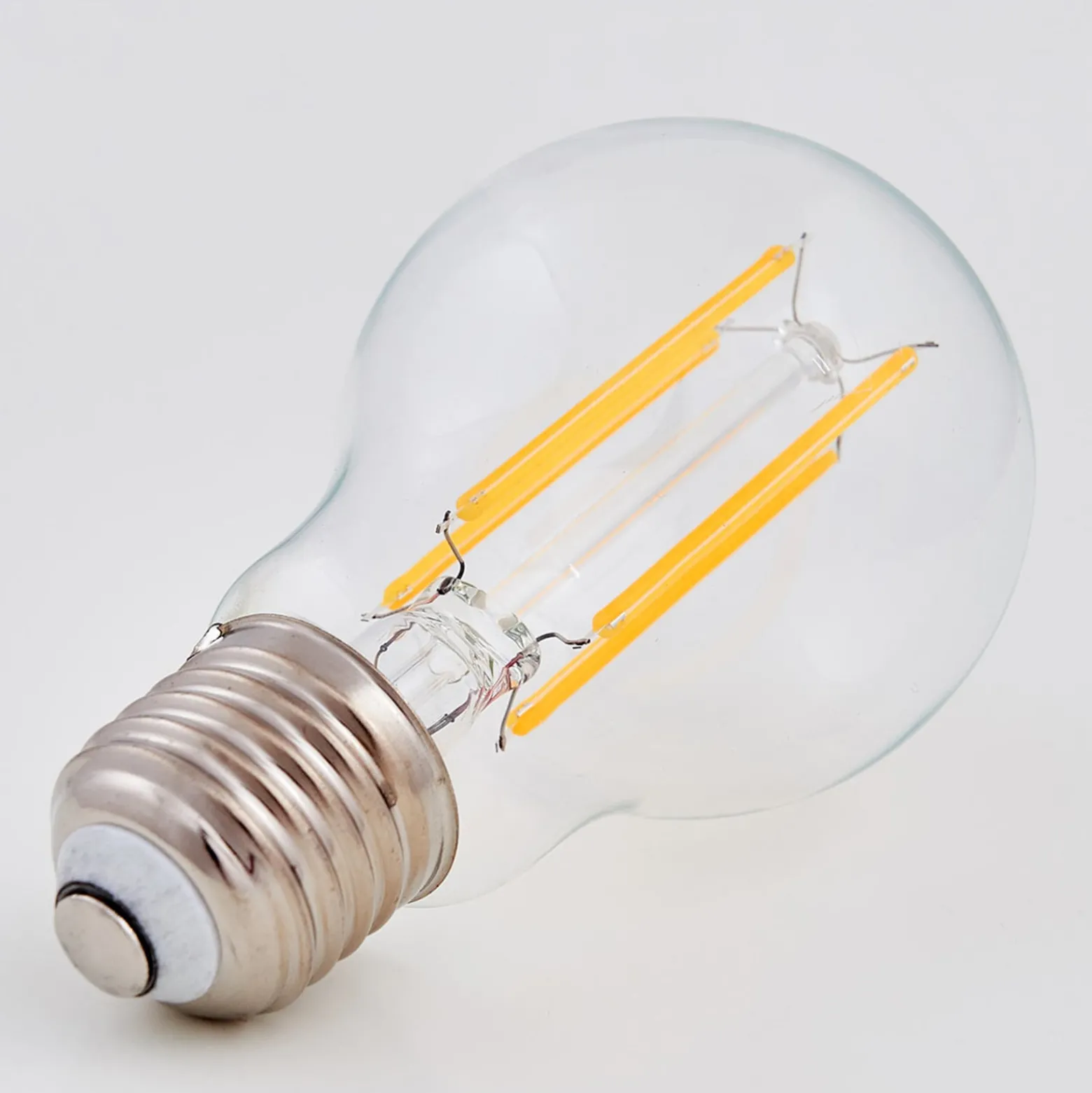 Lindby LED-lamppu, hehkulanka, E27, 7 W, kirkas, 2 700 K