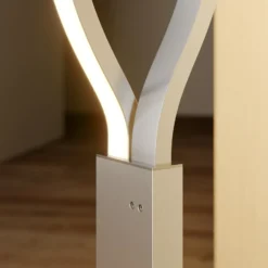 Lindby LED-lattiavalaisin Auron, nikkelin värinen, metallia, kosketushimmennin