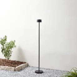Lindby LED-lattiavalaisin Isason, musta, alumiinia, Ø 11 cm