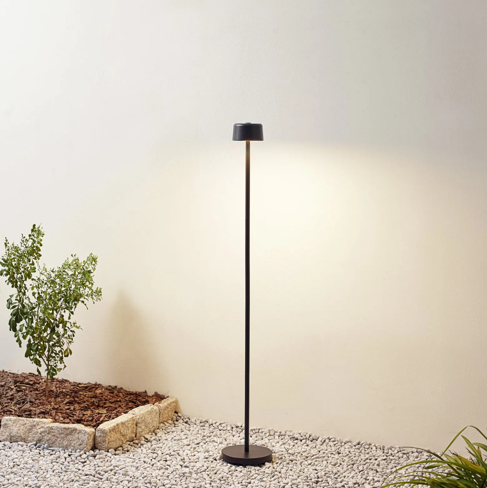 Lindby LED-lattiavalaisin Isason, musta, alumiinia, Ø 11 cm