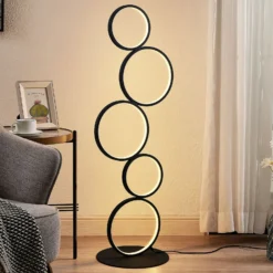 Lindby LED-lattiavalaisin Jacek, musta, metallia, 110 cm, renkaat