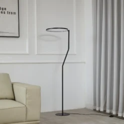 Lindby LED-lattiavalaisin Rayon, musta, metalli, korkeus 150,3 cm