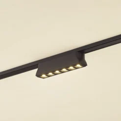 Lindby LED-nauha 48 V Lumaro,musta,6 pistettä,2,5cm,himmennettävä