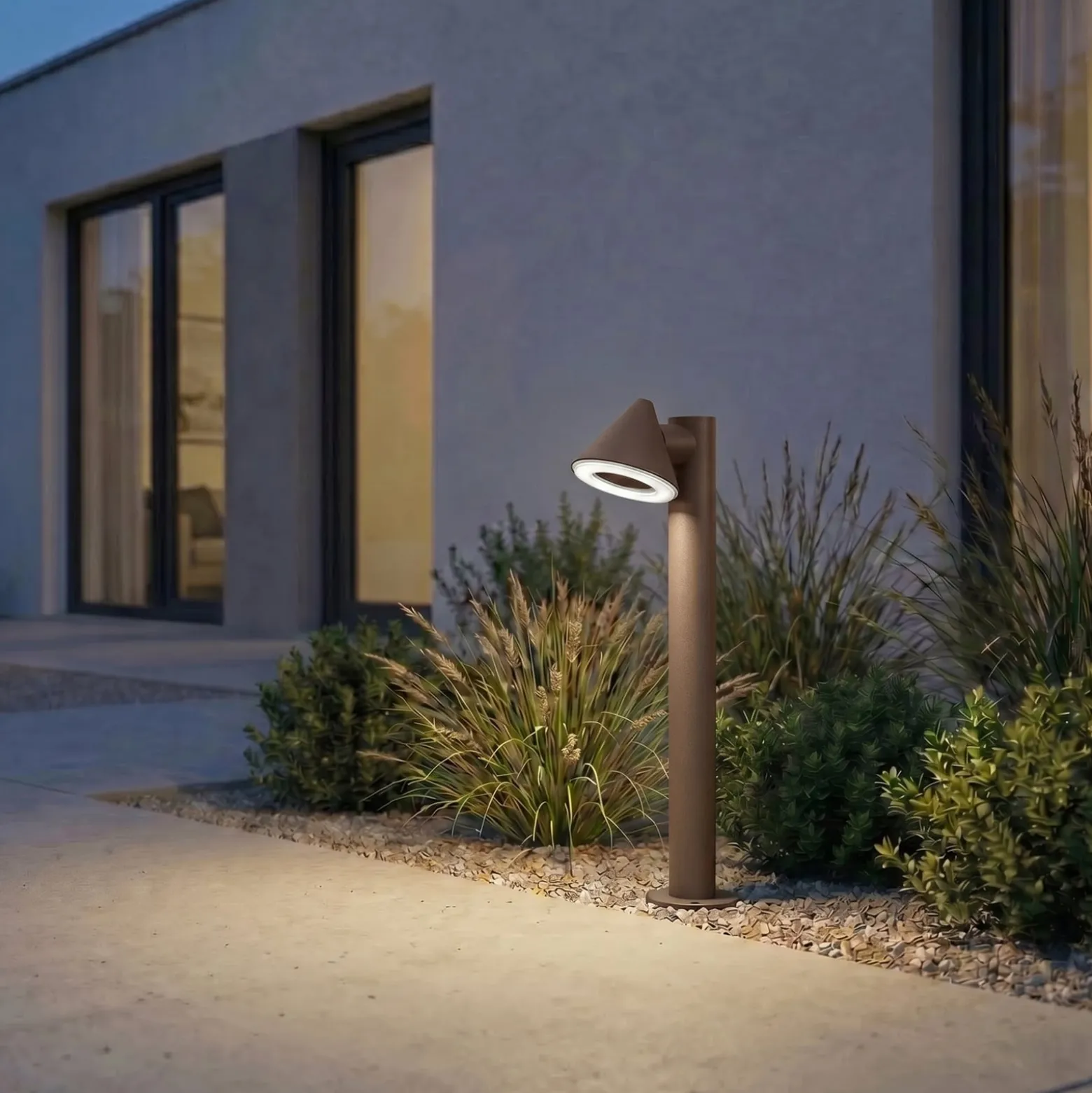 Lindby LED-pylväsvalaisin Soran, ruskea, 60 cm, metalli, IP44