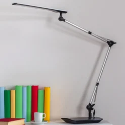 Lindby LED-pöytävalaisin Felipe, musta, kiinnitettävä jalka