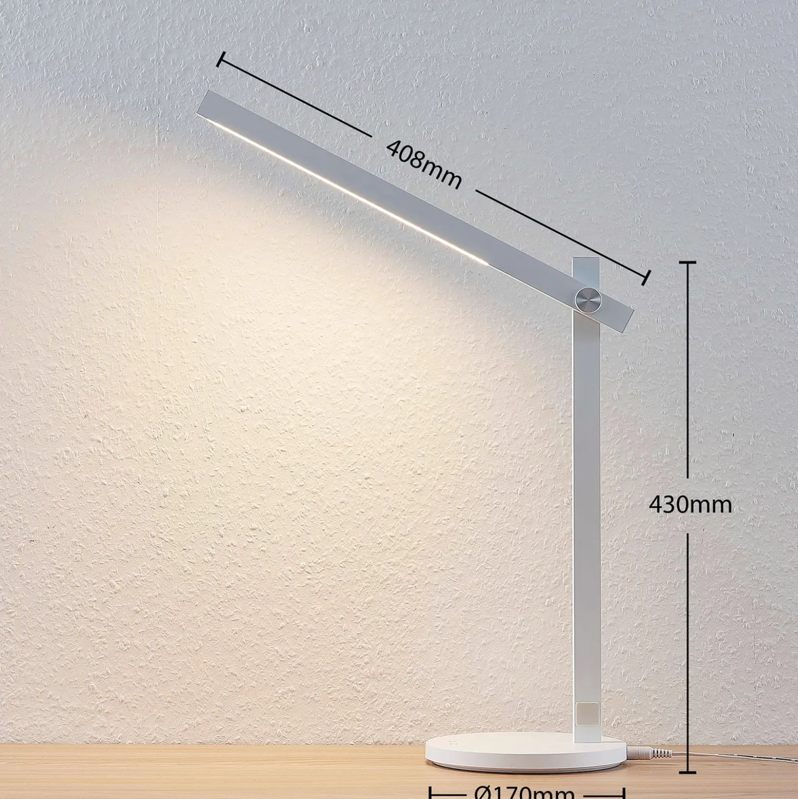 Lindby LED-pöytävalaisin Loretta, korkeus 43 cm, valkoinen, CCT