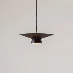 Lindby LED-riippuvalaisin Norvind, 2-lamppuinen, musta, metalli