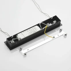 Lindby LED-ripustusvalaisin Arneja, musta, CCT, korkeussäädettävä