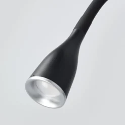 Lindby LED-seinävalaisin Enna, 34 cm, musta, kytkin, USB
