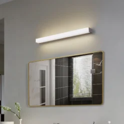 Lindby LED-seinävalaisin Philippa, kulmikas, 59 cm, alumiinivärinen, IP44