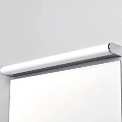 Lindby LED-seinävalaisin Philippa, pyöreä, 58cm, kromi, IP44