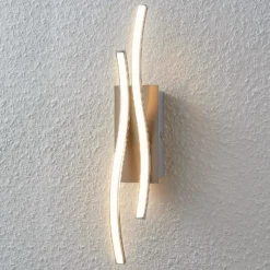 Lindby LED-seinävalaisin Safia, 45 cm, nikkelin värinen, metallia