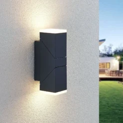 Lindby LED-seinävalaisin Sally, 22cm, antrasiitti, IP54